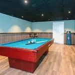 בית נופש Family-friendly House By The